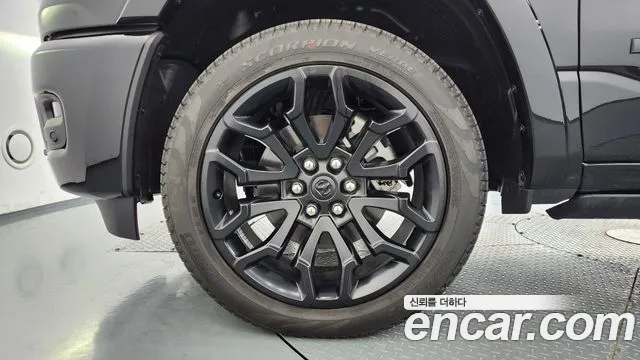 Dodge Ram — Фото автомобиля 5