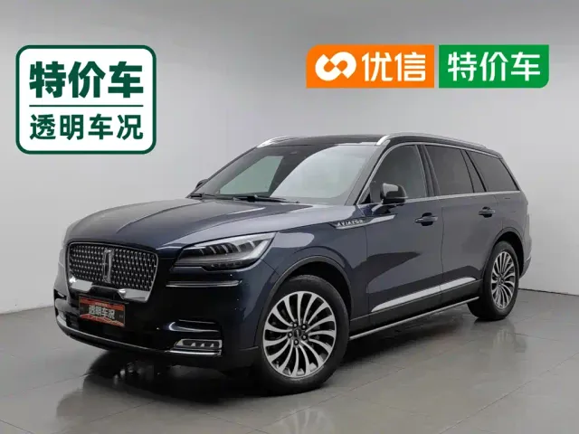 Фотография автомобиля — Lincoln Aviator