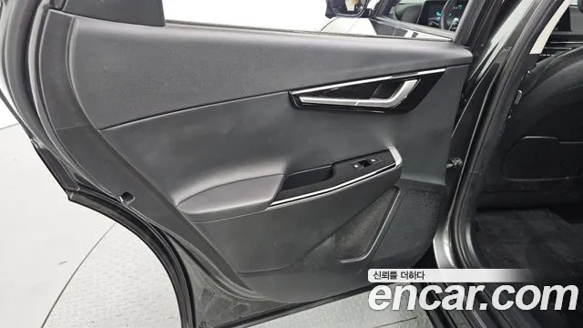Kia EV6 — Фото автомобиля 25
