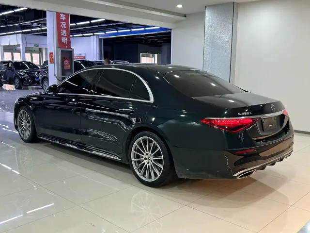 Mercedes-Benz S-Class — Фото автомобиля 7
