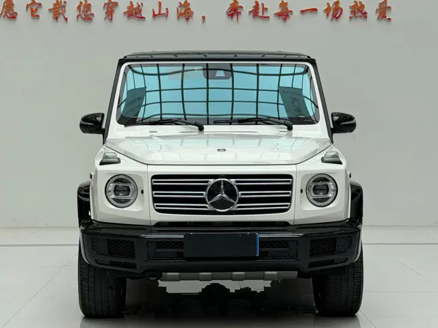 Mercedes-Benz G-Class — Фото автомобиля 2