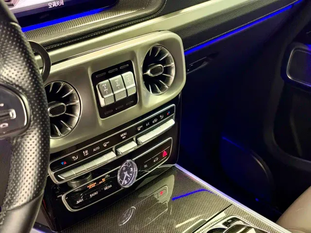 Mercedes-Benz G-Class — Фото автомобиля 5