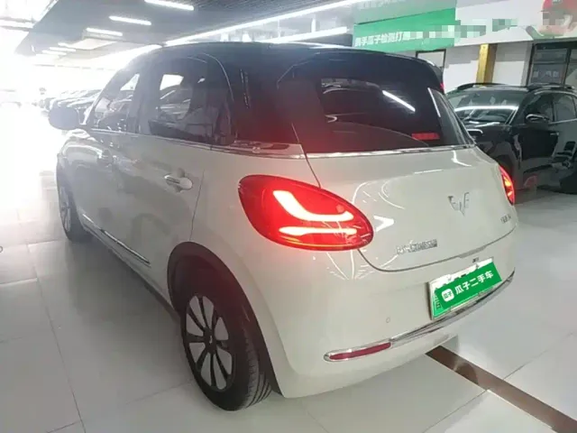 Wuling Bingo — Фото автомобиля 4