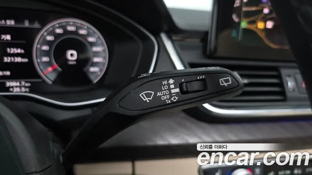 Audi Q5 45 TFSI quattro Premium — Фото автомобиля 29