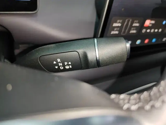 Leapmotor C10 — Фото автомобиля 13