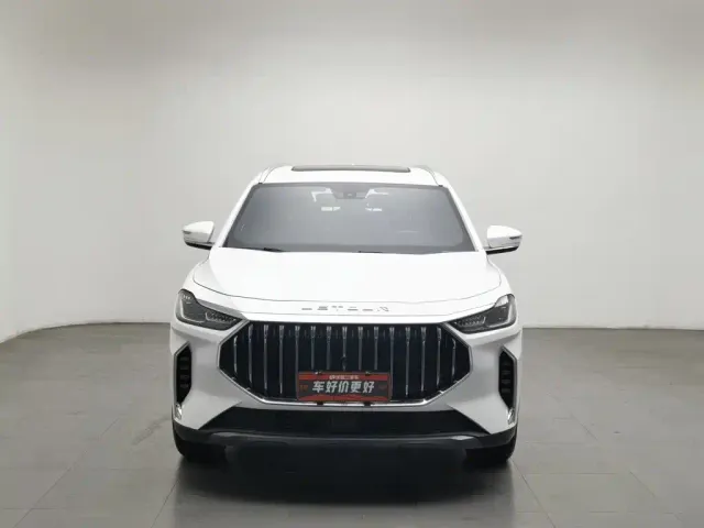 Jetour X70 Plus — Фото автомобиля 3