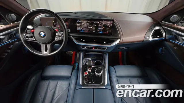 BMW XM — Фото автомобиля 3