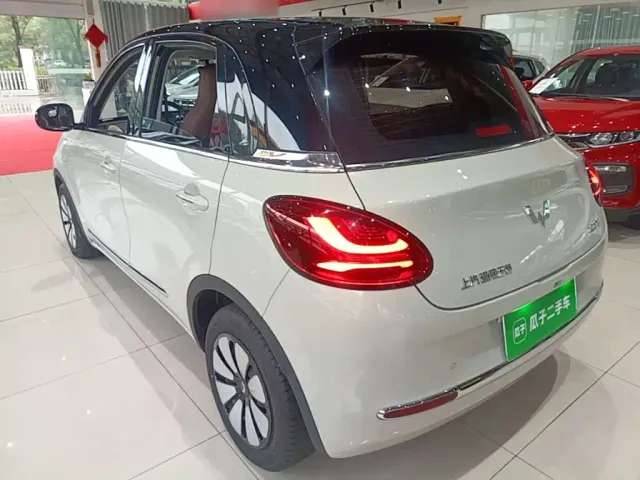Wuling Bingo — Фото автомобиля 4