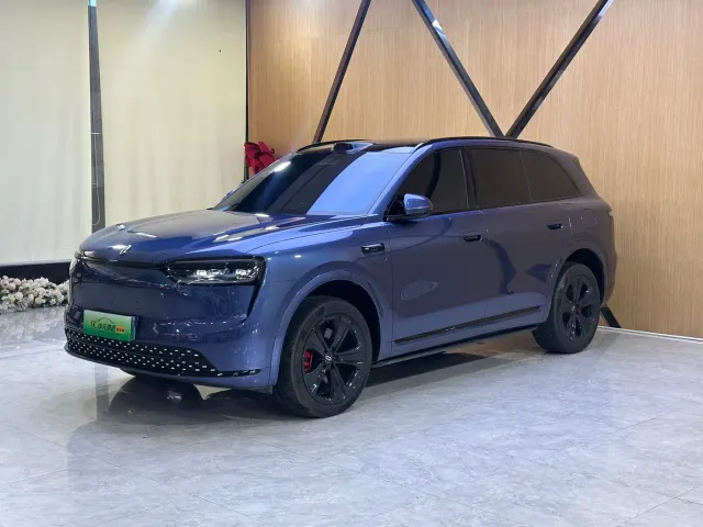 Фотография автомобиля — Aito M7