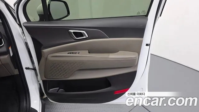 Kia Carnival 4th Gen — Фото автомобиля 14