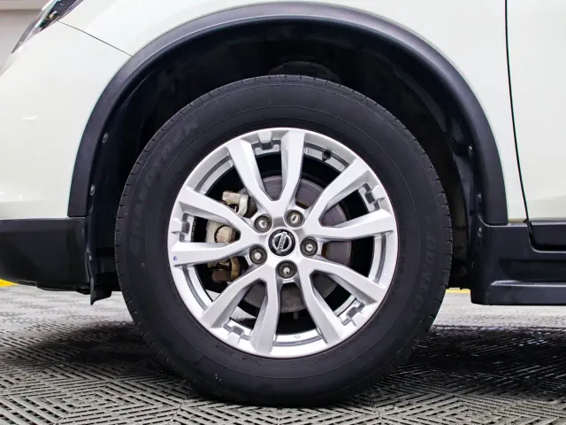 Nissan X-Trail — Фото автомобиля 16