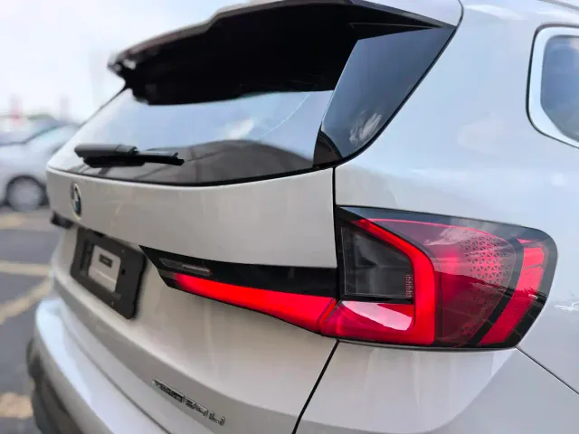 BMW X1 — Фото автомобиля 7