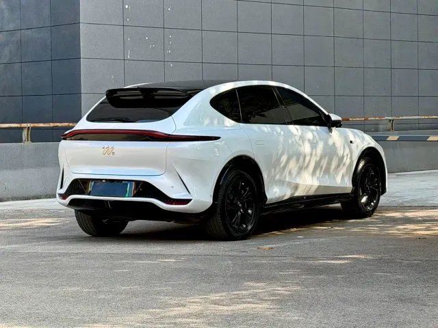 IM Motors LS7 — Фото автомобиля 4