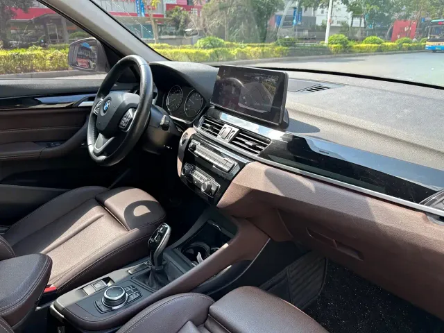 BMW X1 — Фото автомобиля 12