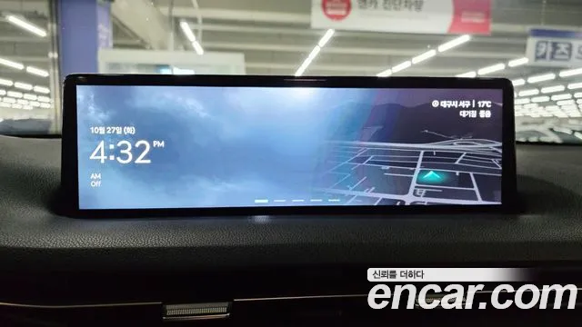 Genesis GV70 — Фото автомобиля 12