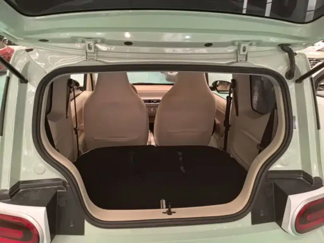 Wuling Hongguang Mini EV — Фото автомобиля 18