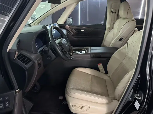 Toyota Vellfire — Фото автомобиля 4