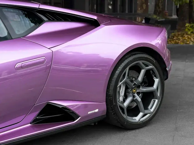 Lamborghini Huracan — Фото автомобиля 3