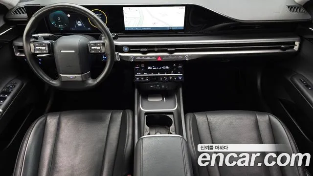 Hyundai Grandeur GN7 — Фото автомобиля 10