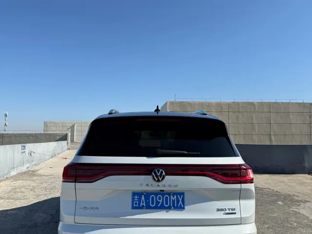 Volkswagen Talagon — Фото автомобиля 15