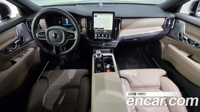 Volvo S90 — Фото автомобиля 7
