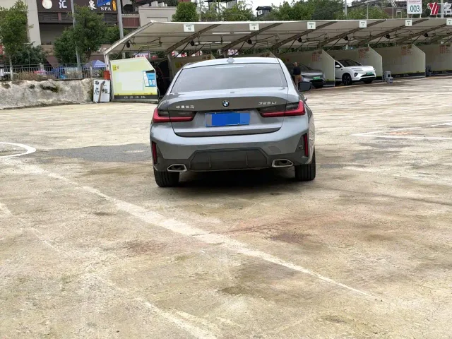 BMW 3 Series — Фото автомобиля 4