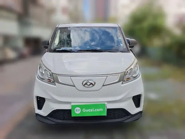 Maxus EV30 — Фото автомобиля 23