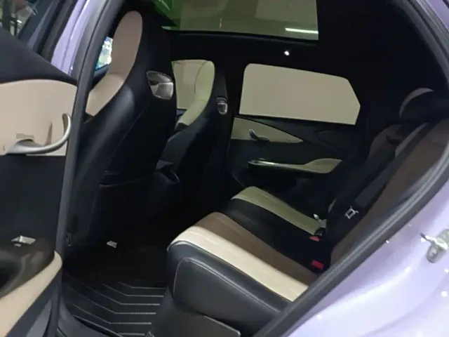 BYD Dolphin — Фото автомобиля 16