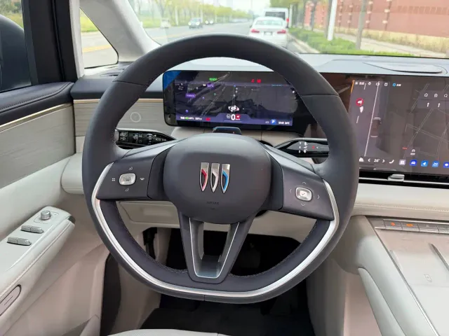 Buick Zhijing Shijia — Фото автомобиля 14