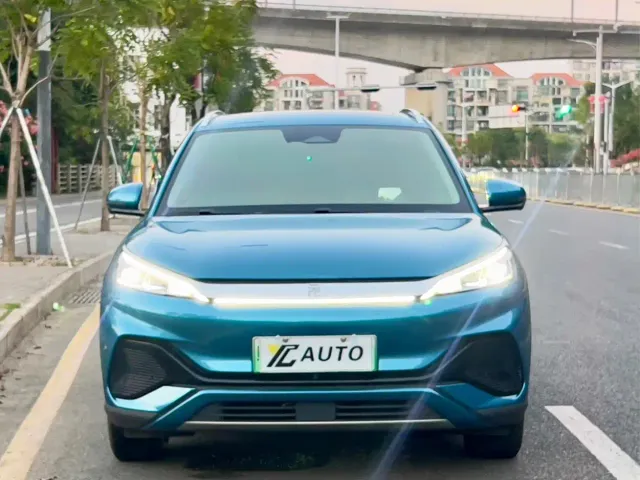 BYD Yuan PLUS — Фото автомобиля 2