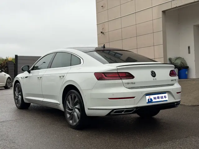 Volkswagen CC — Фото автомобиля 5