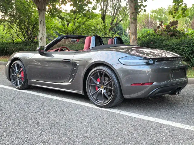 Porsche 718 — Фото автомобиля 5
