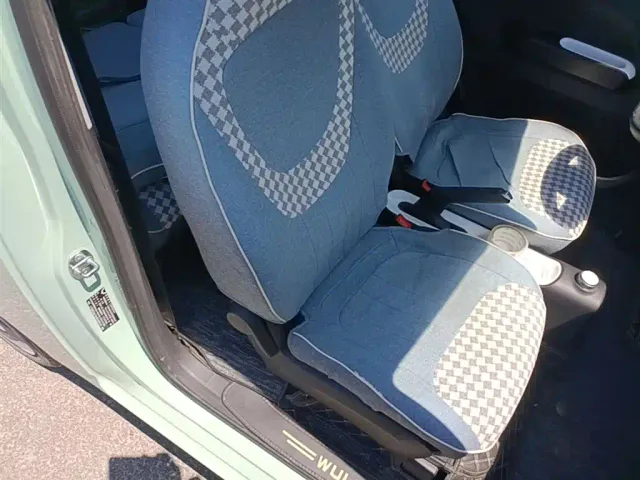 Wuling Hongguang Mini EV — Фото автомобиля 24