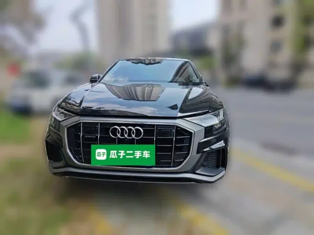 Audi Q8 — Фото автомобиля 2
