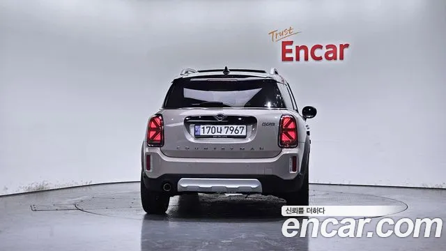 Mini Countryman — Фото автомобиля 4