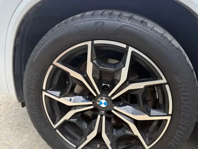 BMW BMW X3 2023 xDrive25i M Sport Package — Фото автомобиля 11