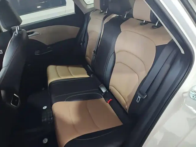 Chevrolet Monza — Фото автомобиля 16