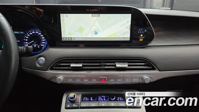 Hyundai Palisade Palisade Дизель 2.2 2WD — Фото автомобиля 15