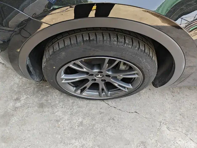 Tesla Model Y — Фото автомобиля 22