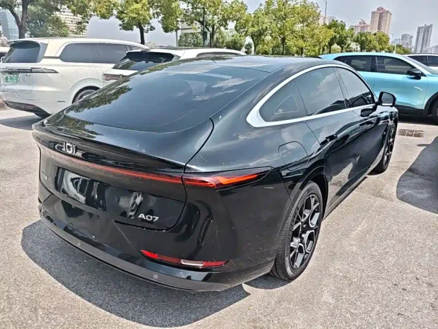 Changan Qiyuan A07 — Фото автомобиля 4
