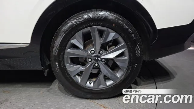 Kia Sportage Sportage 5-е поколение Дизель 2.0 2WD — Фото автомобиля 5