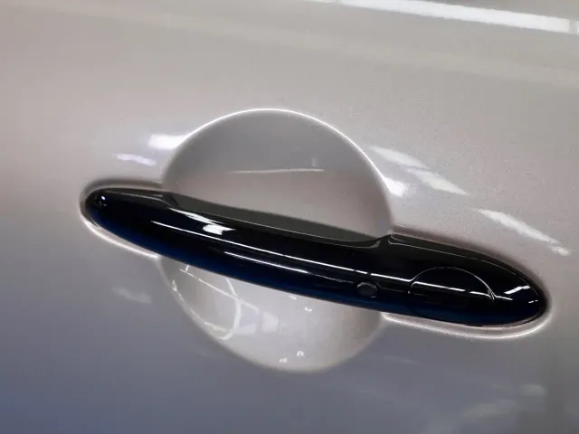 MINI Hatch — Фото автомобиля 6