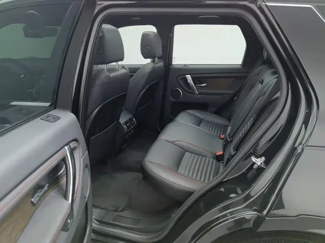 Land Rover Discovery Sport — Фото автомобиля 15