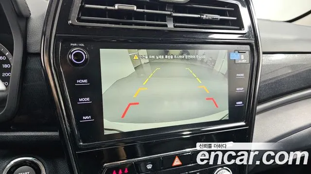 KG_Mobility_Ssangyong TIBOLI Very New Tivoli Бензин 1.5 2WD — Фото автомобиля 14