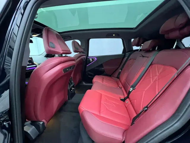 BMW X3 — Фото автомобиля 9