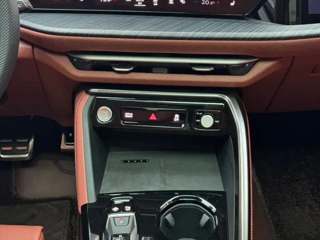 Audi Q5L — Фото автомобиля 12