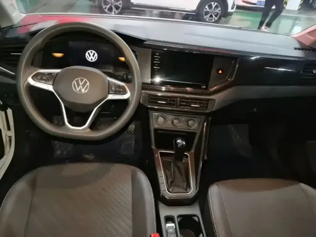Volkswagen Lavida 2025 New Edge 1.5L Outstanding New Ease — Фото автомобиля 9
