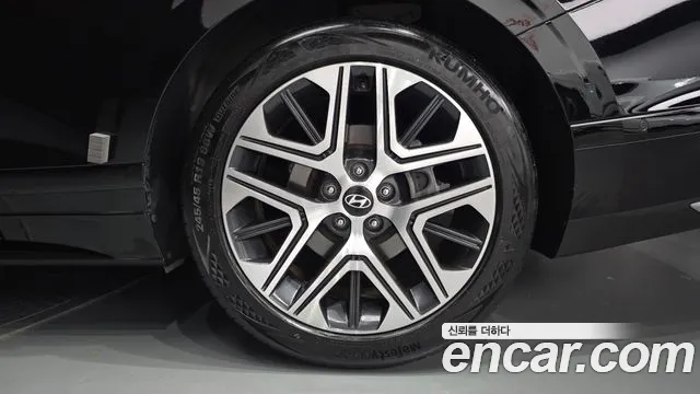 Hyundai Grandeur GN7 — Фото автомобиля 6