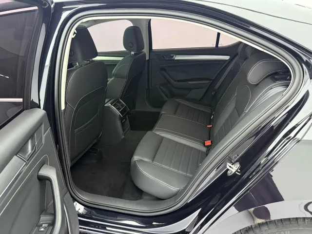 Skoda Superb — Фото автомобиля 14