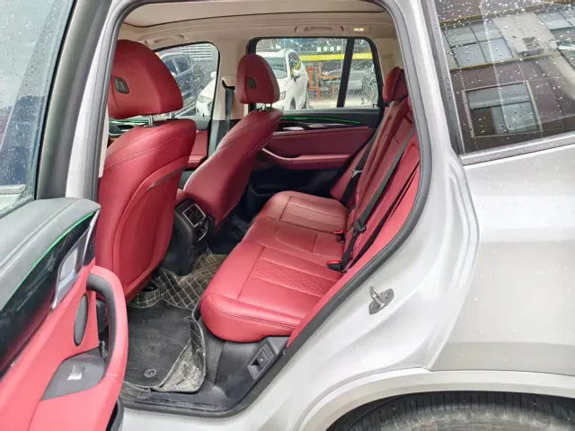BMW X3 — Фото автомобиля 7
